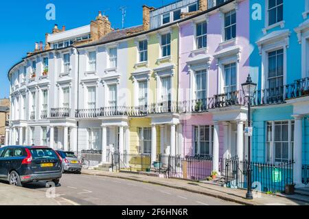 Terrace houses in Chalcot Crescent, London NW1, England, UK Stock Photo ...