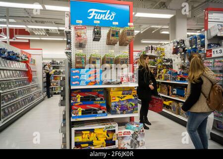 New York, USA. 17th Nov, 2017. A head of the aisle display of Funko toys in a Target department store in New York on Friday, November 17, 2017. Funko announced that it has acquired a majority stake in TokenWave, a tech company that tracks the NFT (Non-Fungible Token) market. (Photo by Richard B. Levine) Credit: Sipa USA/Alamy Live News Stock Photo