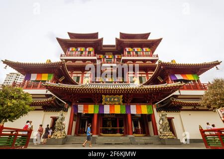 Chinatown, Singapore - December 25, 2013: Facade of the Inside the Buddha Tooth Relic Temple and Museum in Chinatown, Singapore. Stock Photo
