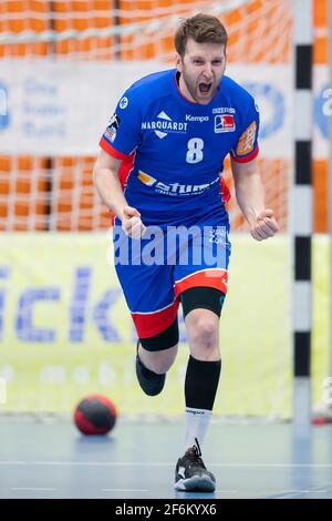 Balingen, Germany. 01st Apr, 2021. Handball: Bundesliga, HBW Balingen-Weilstetten - HSG Nordhorn-Lingen at the Sparkassen Arena. Balingen's Gregor Thomann cheers. Credit: Tom Weller/dpa/Alamy Live News Stock Photo