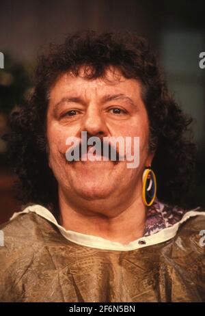 Captain Lou Albano 1989 Photo by Adam Scull-PHOTOlink.net / MediaPunch ...