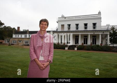 Heathfield St Mary's School Ascot.... Frances King Headmistress  pic David Sandison 12/10/2007 Stock Photo