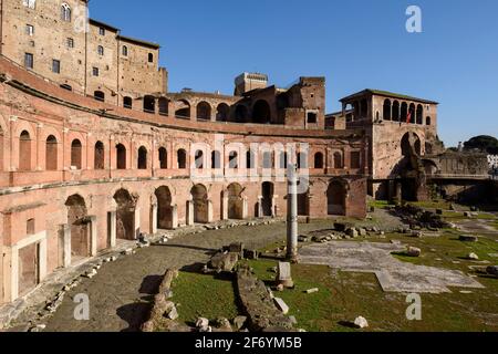 Rome. Italy. Trajan's Markets (Mercati di Traiano), Forum of Trajan (Foro di Traiano).  Trajan's Market was was inaugurated in 113 AD, and probably bu Stock Photo