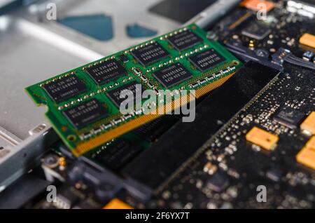 changing vintage macbook pro ram Stock Photo