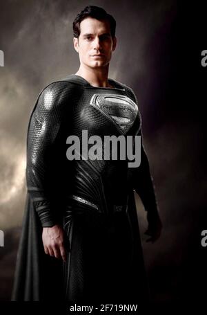 Henry cavill superman hi-res stock photography and images - Alamy