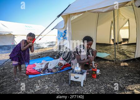 Ethiopian refugees migrated to Sudan and live in refugee camp Stock Photo