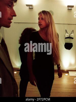 ANNA KOURNIKOVA TENNIS PLAYER FROM RUSSIA JUNE 1999POSES FOR PHOTOGRAPHS AT A PRESS CALL FOR BERLEI BRAS. Stock Photo