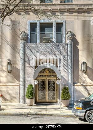 740 Park Avenue Stock Photo - Alamy