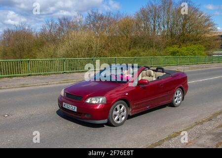 VAUXHALL ASTRA red convertible cabriolet roof down soft top Classic ...