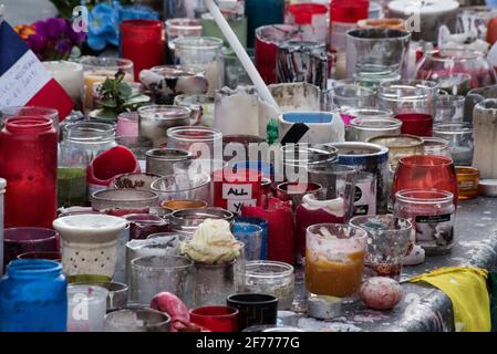 Place de la Republique, Paris 2015.  Improvised memorial to the victims of the November 2015 terror attacks Stock Photo