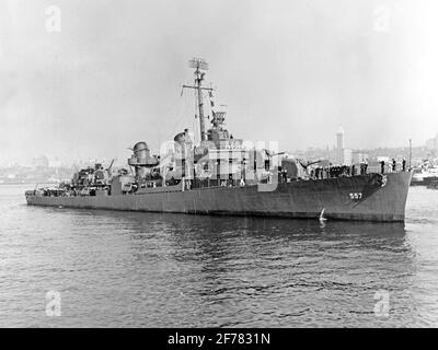 USS Johnston (DD-557), Fletcher-class destroyer in the service of the United States Navy in World War II Stock Photo