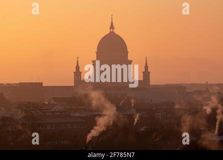 The Nikolaikirche in Potsdam at sunrise, shot from Weinberg Stock Photo