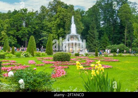 Fountain in Gardens of Peterhof Palace, St Petersburg, Russia Stock Photo