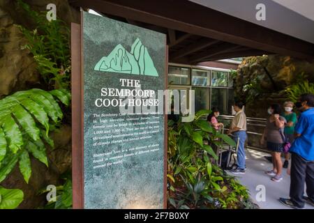 Entrance to The Sembcorp Cool House, Sembcorp donated 10 million dollar to rejuvenate the Cool House at National Orchid Garden, Singapore. Stock Photo