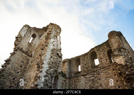 Ruins of the Tower of Ganne, built by Louis VI the fat in 1127. Grez-sur-Loing,  Seine-et-Marne, France. Europe heritage monuments conservation Stock Photo