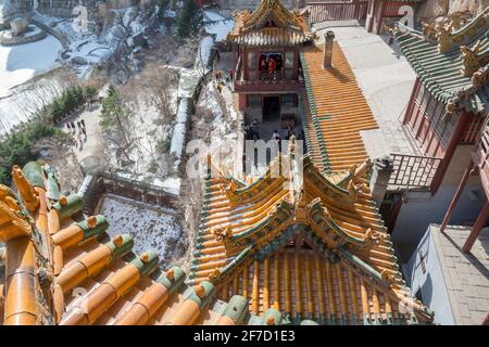 XuanKong Si (Hanging Temple)  at the foot of Hengshan Mountain in Shanxi Province, about 300 miles southwest of Beijing, China. Stock Photo
