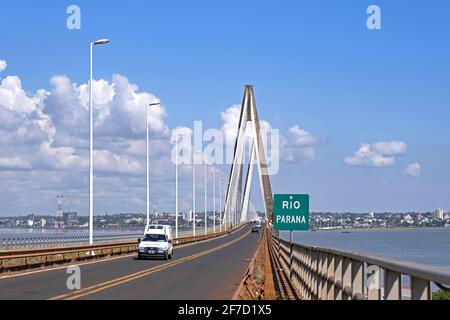 San Roque González de Santa Cruz Bridge, cable-stayed bridge over the Paraná River between the cities Posadas, Argentina and Encarnación, Paraguay Stock Photo