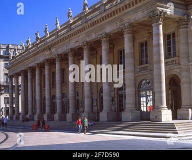 Grand Theatre, Place De La Comedie, Bordeaux, Gironde, Aquitaine, France Stock Photo