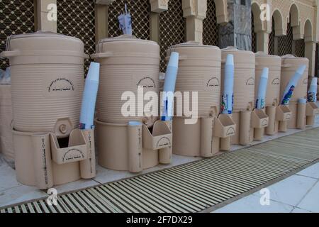 Zamzam water. Zam-zam water barrels in the Masjidil-Haram. Mecca - Saudi  Arabia Stock Photo - Alamy