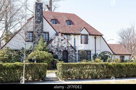 Forest Hills Gardens - Exclusive residential enclave in Forest Hills, Queens. Stock Photo