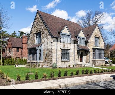 Forest Hills Gardens - Exclusive residential enclave in Forest Hills, Queens. Stock Photo