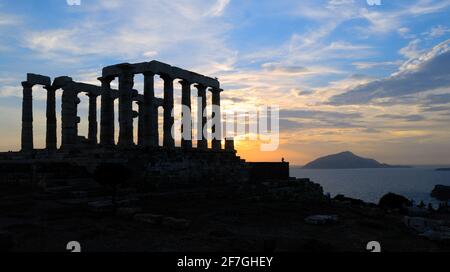 Cape Sounion: Sunset at the Temple of Poseidon. Greece Stock Photo - Alamy