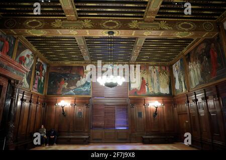 Abbey Room with Murals of The Quest and Achievement of the Holy Grail by Edwin Austin Abbey inside McKim Building of Boston Central Library.Boston.Massachusetts.USA Stock Photo