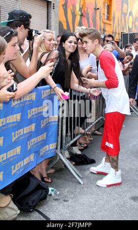 June 20, 2012: Justin Bieber arrives for his soundcheck at the Ed Sullivan Theater for his appearance on Late Show with David Letterman in New York Ci Stock Photo