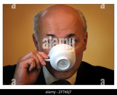 Iain Duncan Smith June 2001launches candidacy for leader of Conservative party Stock Photo