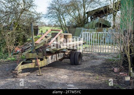 Untidy farm yard Stock Photo - Alamy
