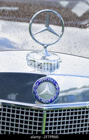 Vintage Mercedes Benz hood ornament Stock Photo