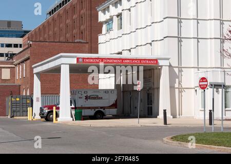 emergency department ambulance entrance at the Westchester Medical Center with an Empress brand ambulance parked in front, in Westchester, New York Stock Photo