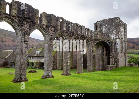 Llanthony Priory, in the Black Mountains, Brecon Beacons National Park, Monmouthshire, Wales. Stock Photo