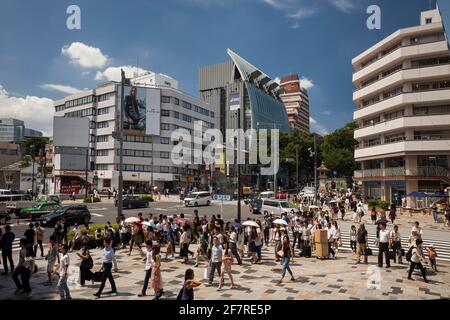 Horizontal view of the crowd at Omote-Sando with Meiji-Dori Ave crossing, Harajuku Stock Photo