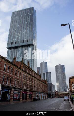 The View Of The Beetham Tower Down The LNE Railway Railway Building On Deansgate Peter Street With The Great Northern Railway Building Located behind Stock Photo