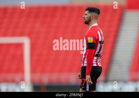 Sunderland, UK. 10th Apr, 2021. Jordan Jones #27 of Sunderland during the game in Sunderland, UK on 4/10/2021. (Photo by Iam Burn/News Images/Sipa USA) Credit: Sipa USA/Alamy Live News Stock Photo