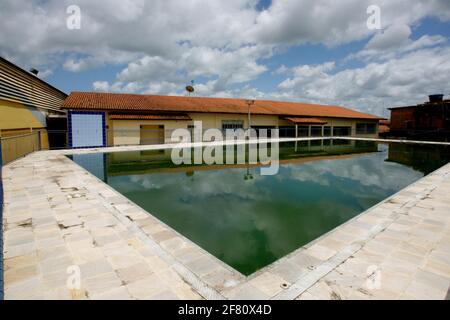 sao sebastiao do passe, bahia, brazil - september 4, 2013: abandoned swimming pool is seen in a building of a condominium in the city of Sao Sebastiao Stock Photo