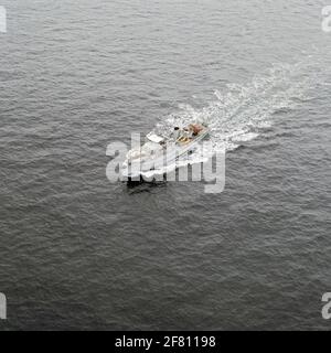 Coastal sweeper, from 1972 Mine hunter Hr.Ms. Veere (EX-MSC 188, 1956 ...