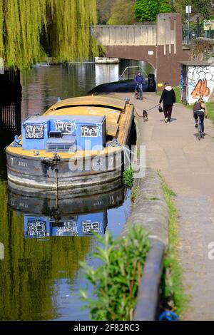 Regen't Canal by Victoria Park, HAckney, East London, London, United Kingdom Stock Photo