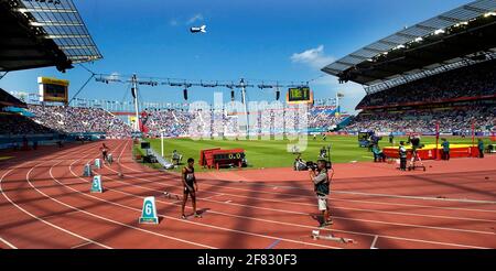 CMMONWEALTH GAMES IN MANCHESTER 26/7/2002 400 m HEATS PICTURE DAVID ASHDOWN.COMMONWEALTH GAMES MANCHESTER Stock Photo