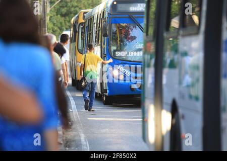 salvador, bahia / brazil - january 26, 2017: People are seen waiting for public transport in a bus stop in the city of Salvador. *** Local Caption *** Stock Photo