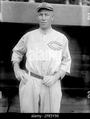 Dolf Luque, Cincinnati Reds, 1919 Stock Photo - Alamy