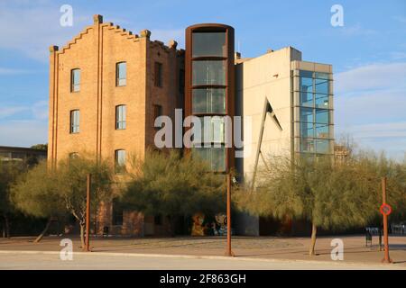 BARCELONA, SPAIN - Jan 27, 2015: Edificio llamado La Farinera en Barcelona. Stock Photo