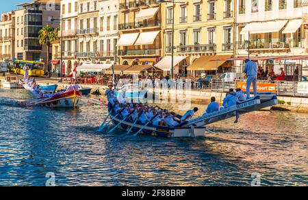 Scene of Languedoc jousting, on the royal canal in Sète, in Herault, in Occitanie, France Stock Photo