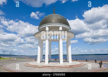 Gazebo-rotunda on the embankment of Onega lake close-up on a sunny June afternoon. Petrozavodsk, Karelia Stock Photo