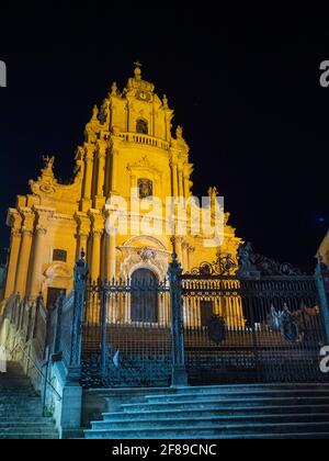 Chiesa del Purgatorio night shot, Ragusa Ibla Stock Photo
