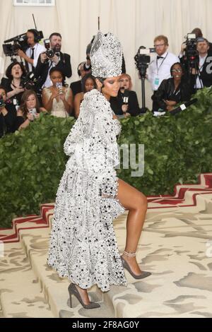 Rihanna arrives to the 2018 Met Costume Gala Heavenly Bodies, held at the Metropolitan Museum of Art in New York City, Monday, May 7, 2018. Photo by Jennifer Graylock-Graylock.com 917-519-7666 Stock Photo