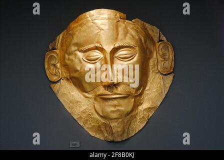 Mycenaean Art, 16th-12th centuries Centuries BC BC, royal golden face mask from the royal tombs of Mycenae, gold mask of Agamemnon Stock Photo