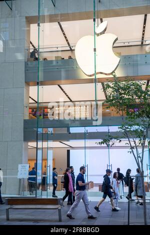 Apple store, flagship Sydney store in George street,Sydney,Australia ...