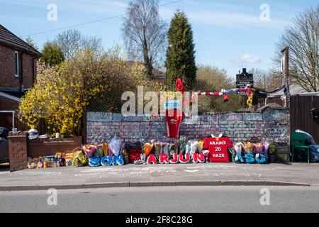 Tributes left at crash site to teenager killed in Walsall accident. Stock Photo